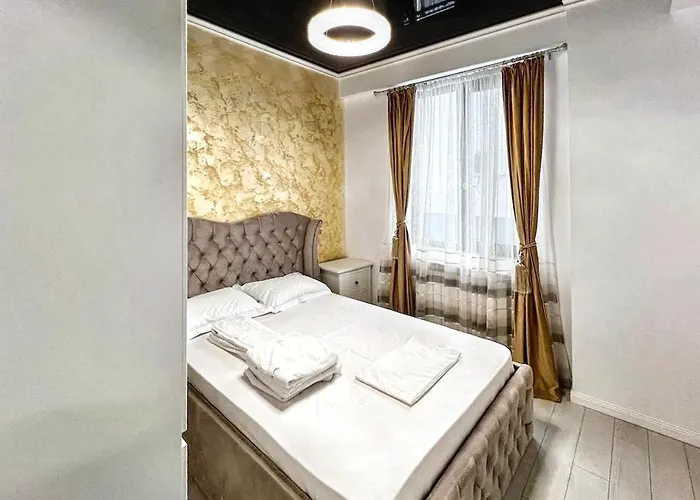 Black Sea - D24 Si Uzina De Pizza شقة *