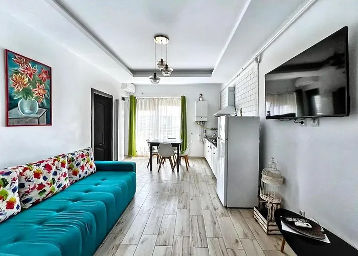 Black Sea Booking - Uzina De Pizza * Navodari